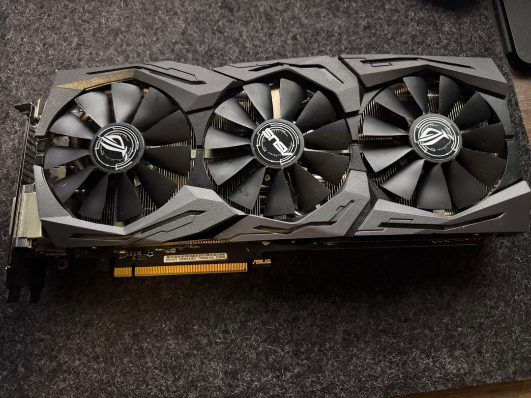 グラフィックボード・グラボ・ビデオカード ASUS ROG STRIX GTX1070-O8G-GAMING