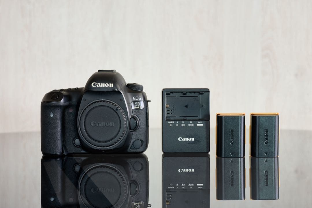 Canon EOS 5D Mark IVデジタル一眼レフカメラ 本体