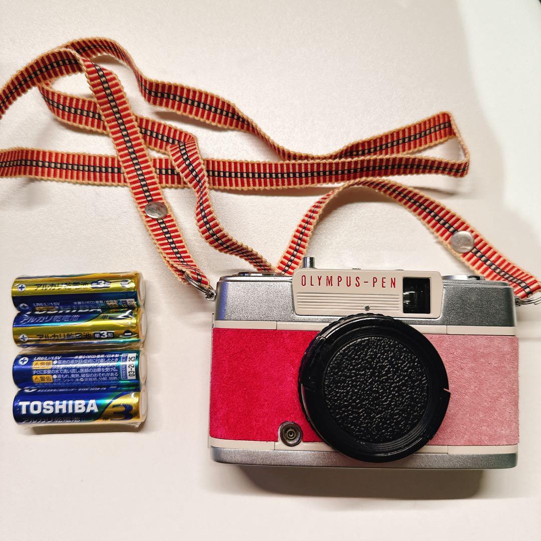 ごん色カメラ OLYMPUS-PEN フィルムカメラ