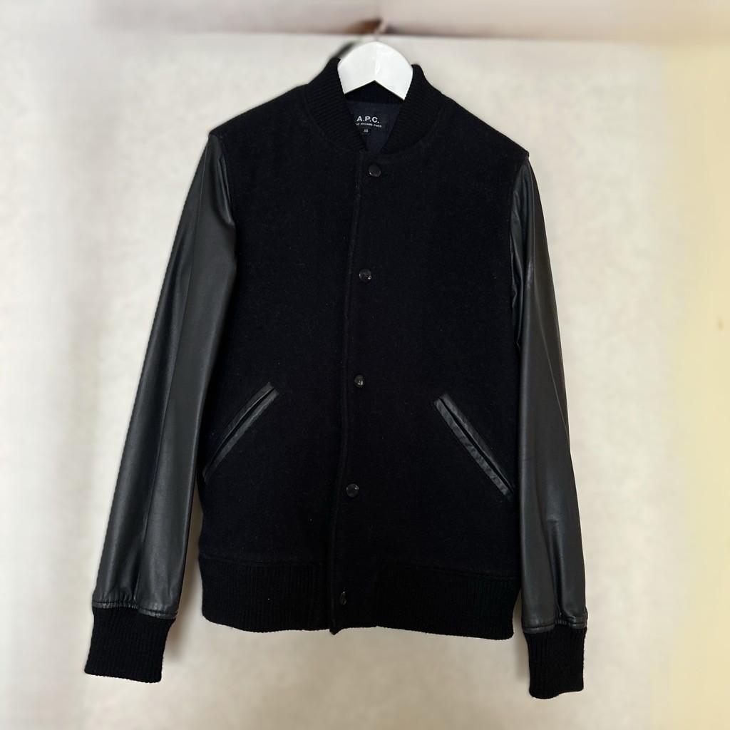 A.P.C. ネイビー スタジャン XS