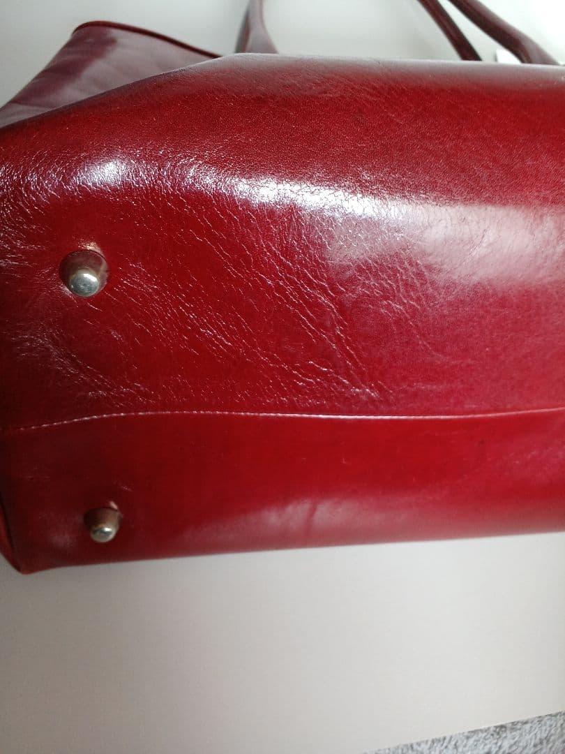 定価108000円(税込)　ペローニ　レザートート　RED　美品