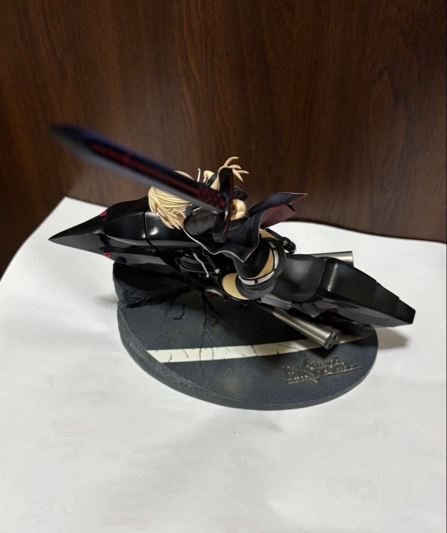 u*e様 セイバー アルトリア・ペンドラゴン オルタ&キュイラッシェ・ノワール