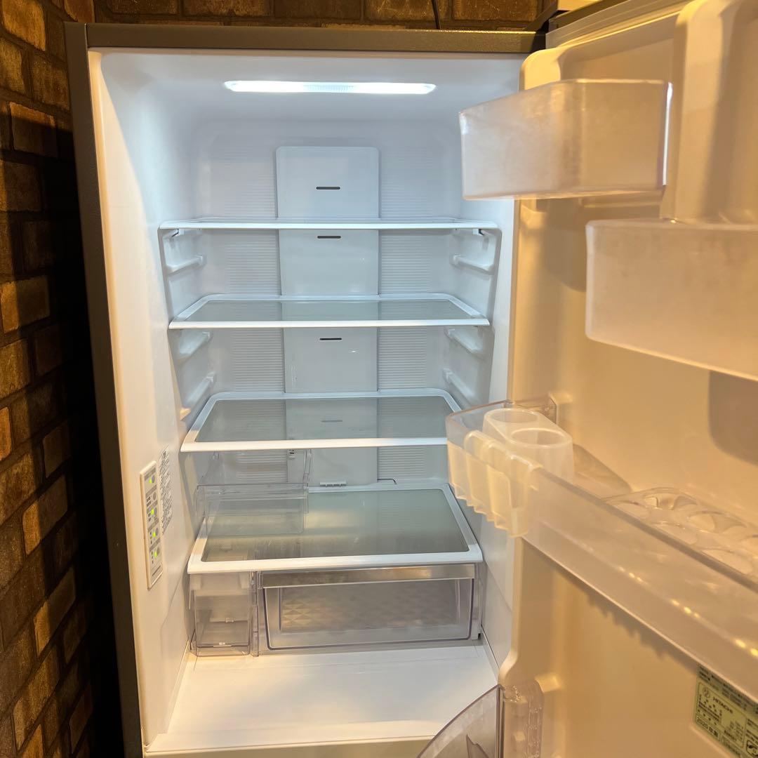 日立 3ドア冷蔵庫 シルバー R-V32KV（N）