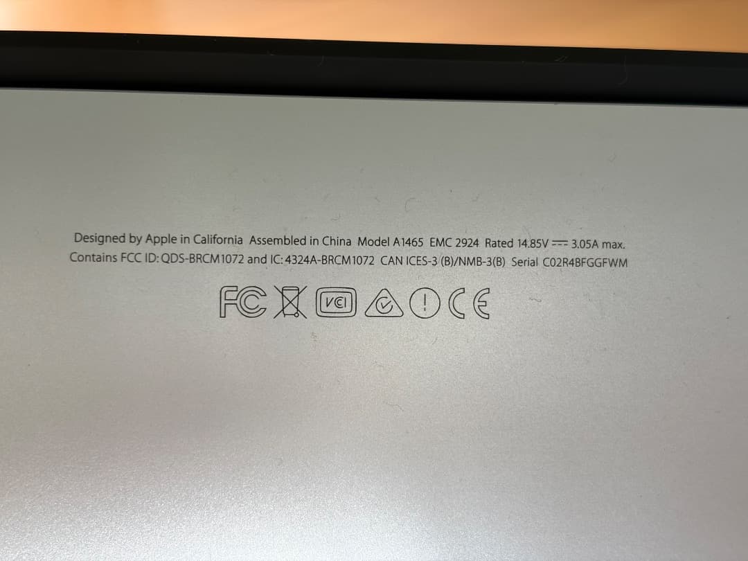 MacBook Air 11inch 2015年 4GB 128GB