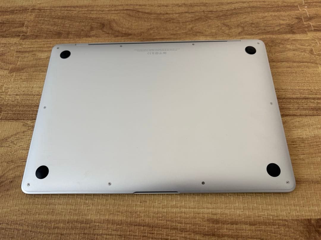 Macbook Air 2018 13inch 256GB 16GB 箱有