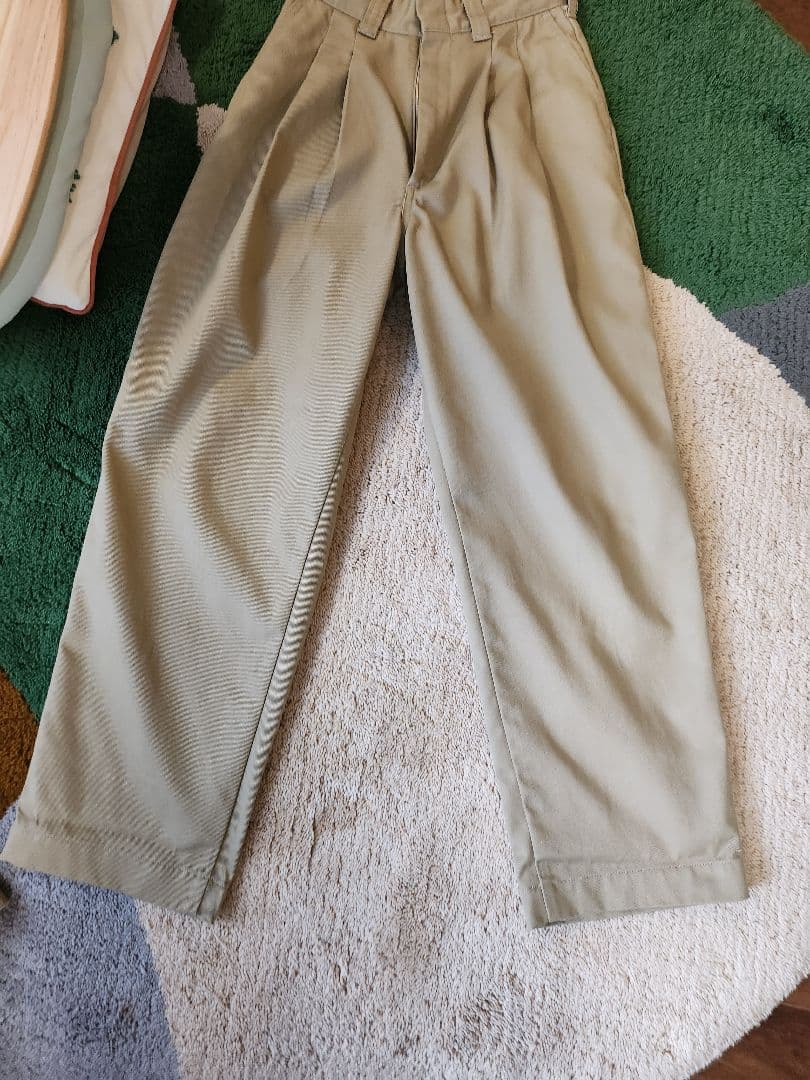 「値下げ」THE SHINZONE ベージュ チノパン 32　レディース