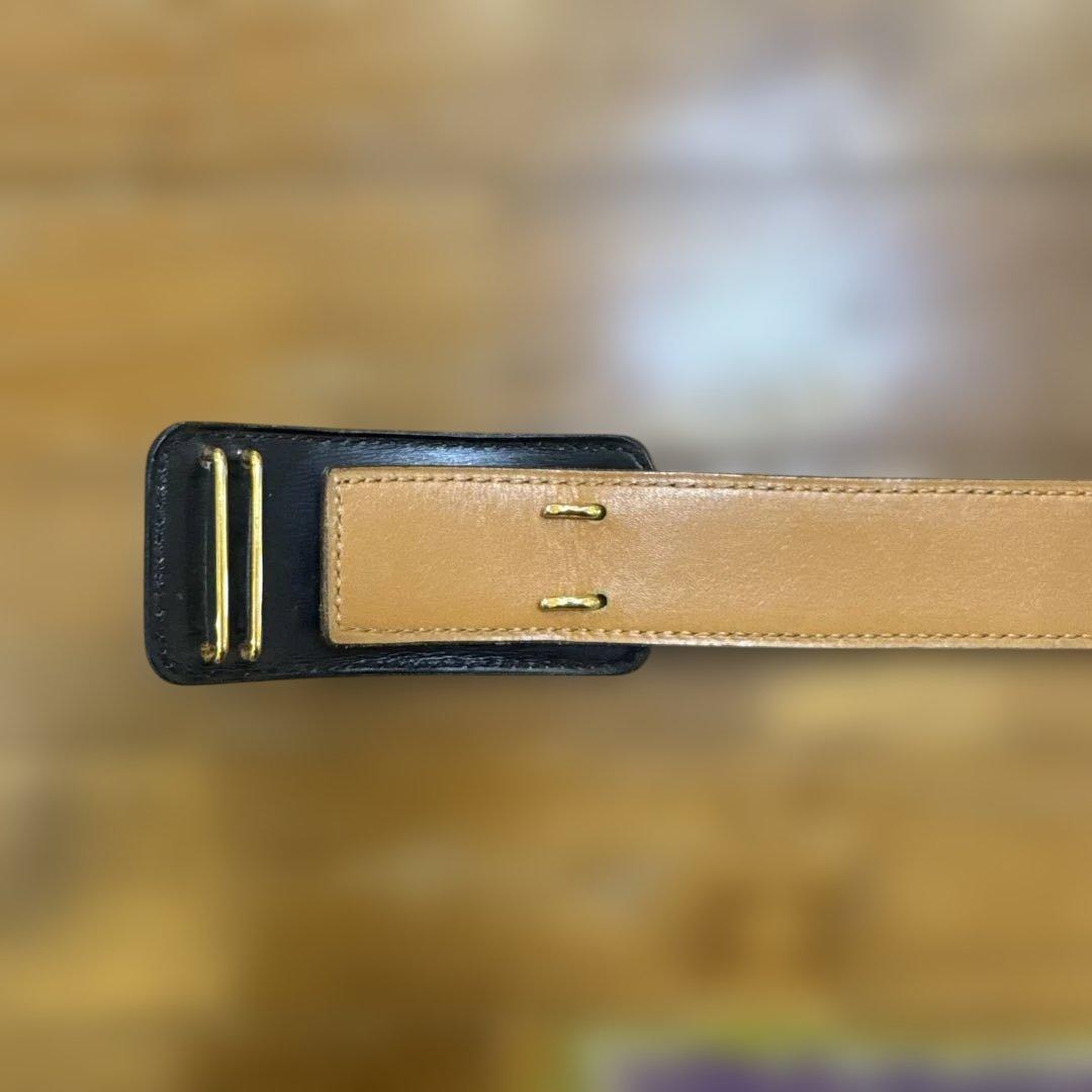 エルメス　HERMES 黒 レザーベルト 馬と人の金具付き　ヴィンテージ