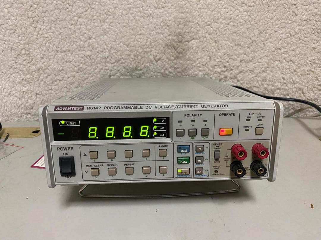 ADVANTEST アドバンテスト R6142 電源電流発生器