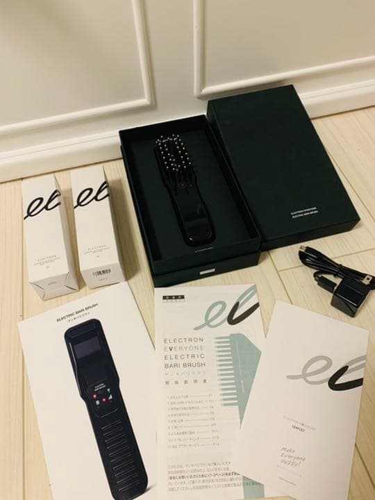 ご確認用売約済み　定価198000円　電気バリブラシ　化粧水6500円