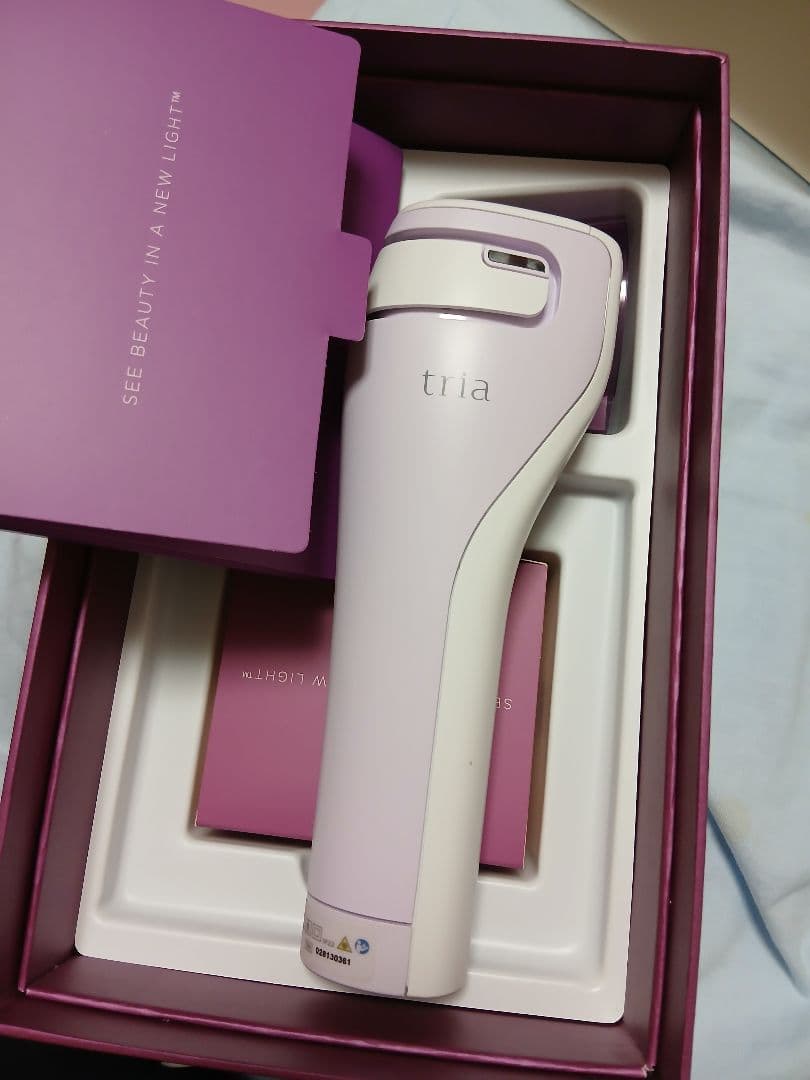 トリア レーザー スキンエイジングケアレーザー 美顔器