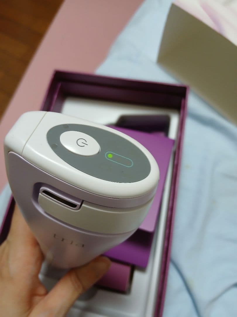 トリア レーザー スキンエイジングケアレーザー 美顔器