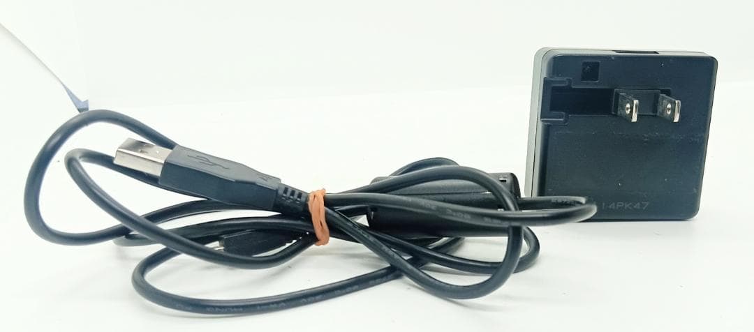 Nikon COOLPIX S3600 8xズーム デジタルカメラ 充電器付き