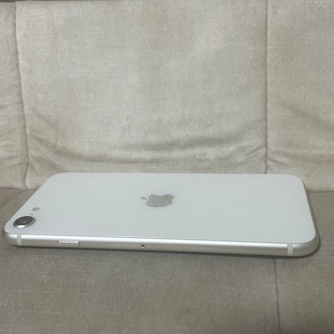 <バッテリー100> Apple iPhone SE3 64GB スターライト