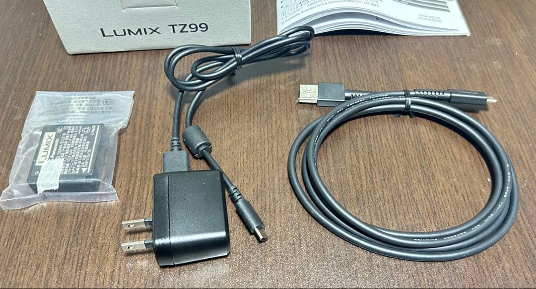 Panasonic Lumix TZ99 ブラック　美品　SDカード付き