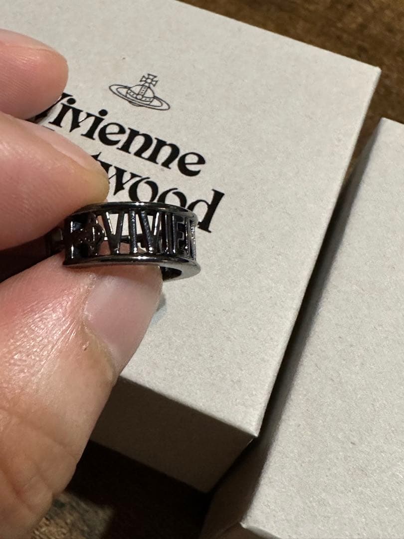 ぽんぽん様用　Vivienne Westwood ピアス ユニセックス　両耳