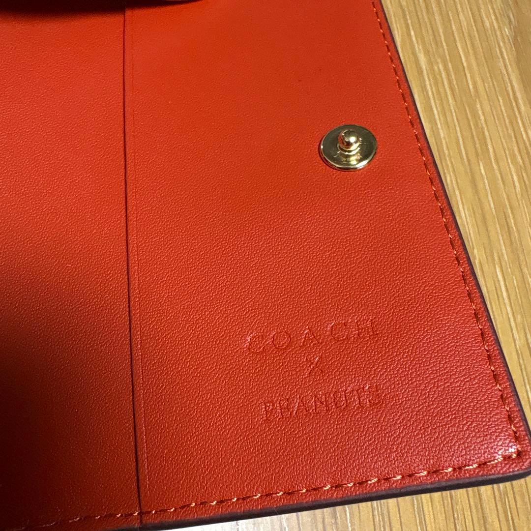 新品未使用　コーチ5連キーケース スヌーピー柄ブラウン