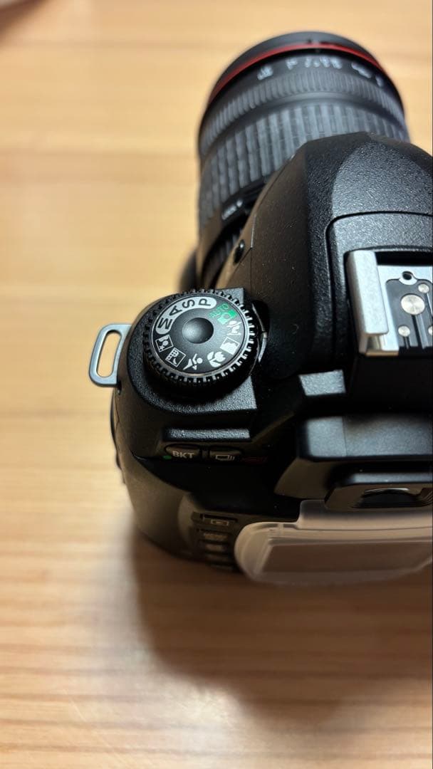 【早い者勝ち】Nikon D70デジタル一眼レフカメラ