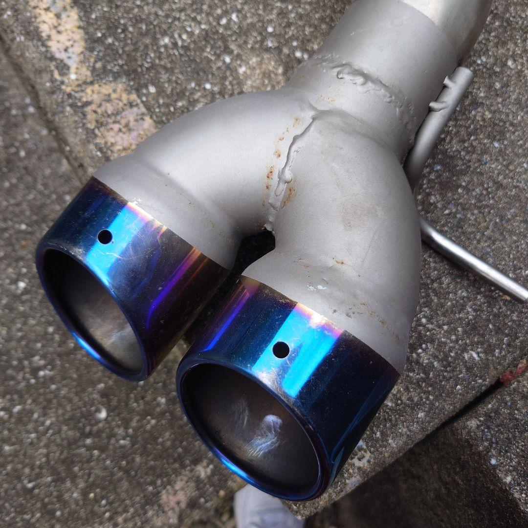 Blue Suns　 320i 社外マフラー E90