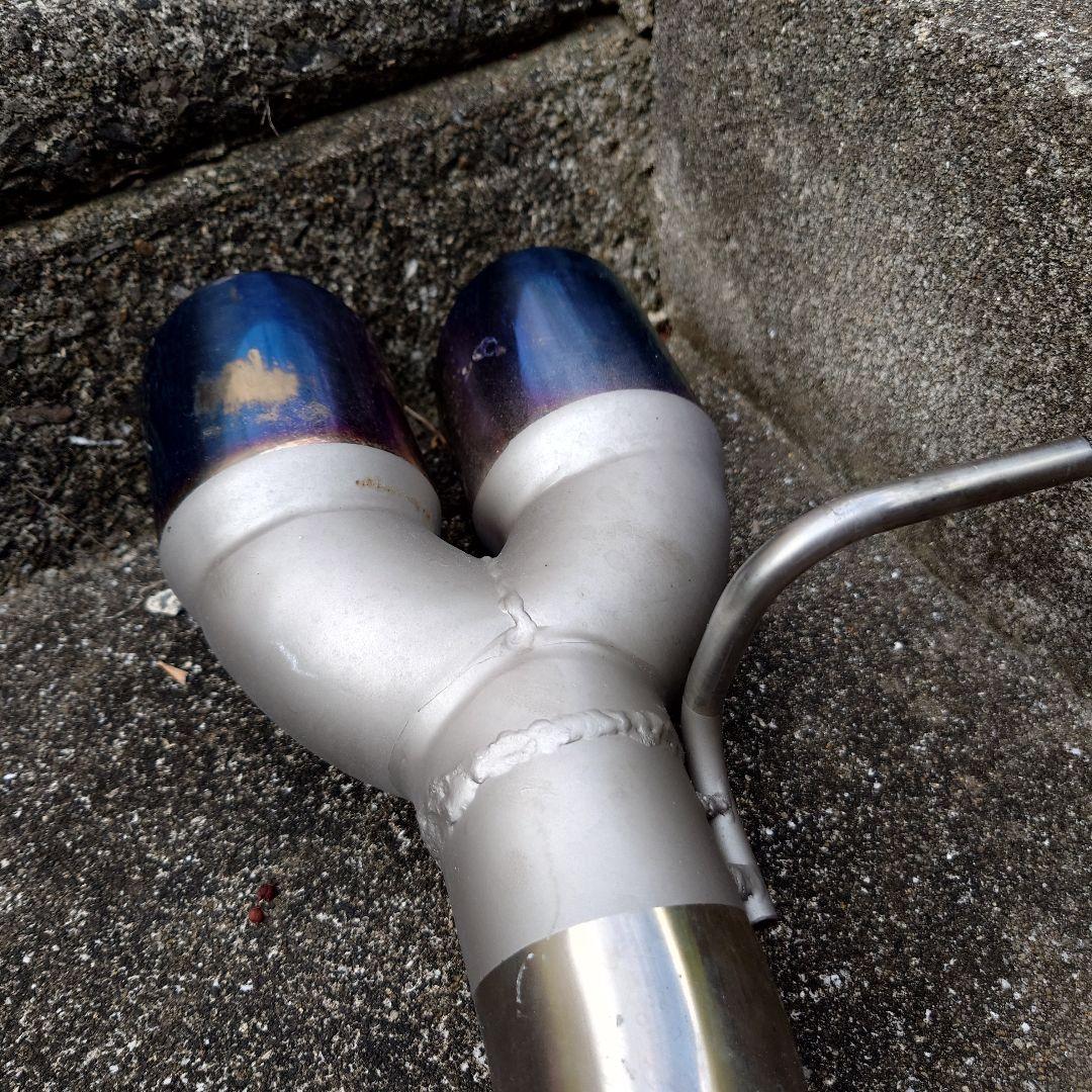 Blue Suns　 320i 社外マフラー E90