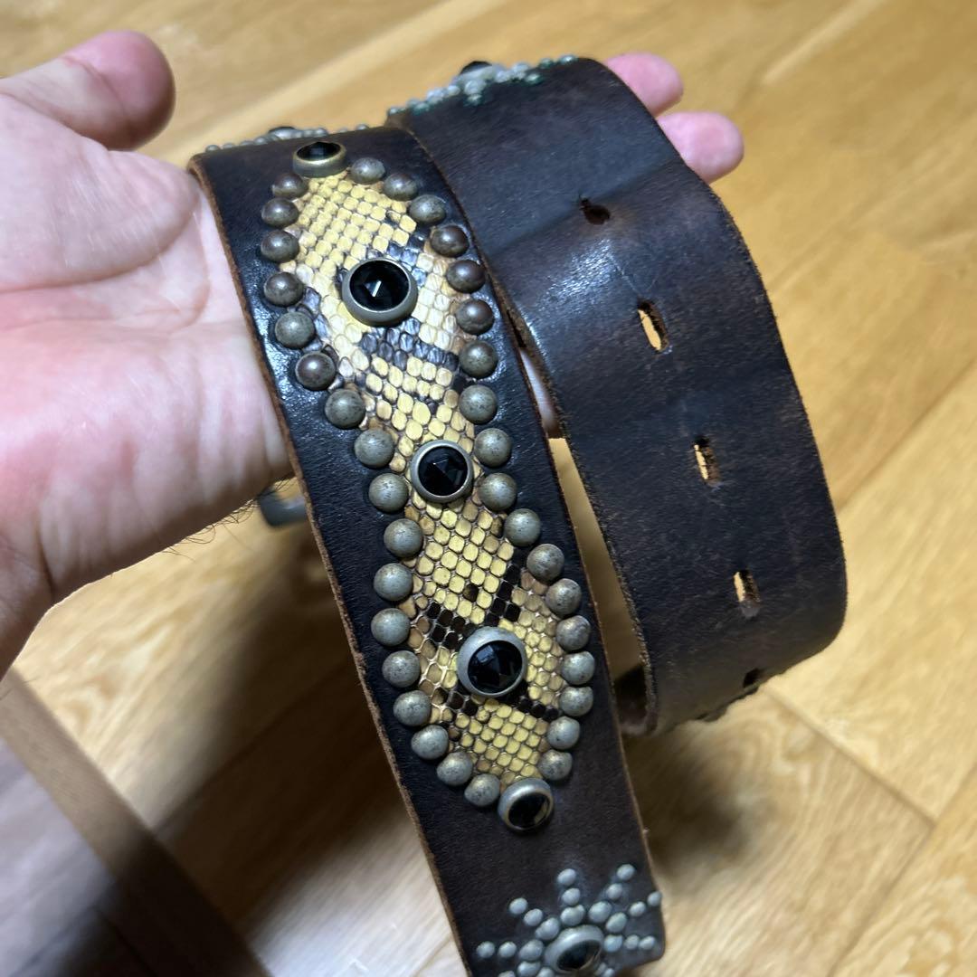 HTC スタッズ付きベルト 34 最終値下げ