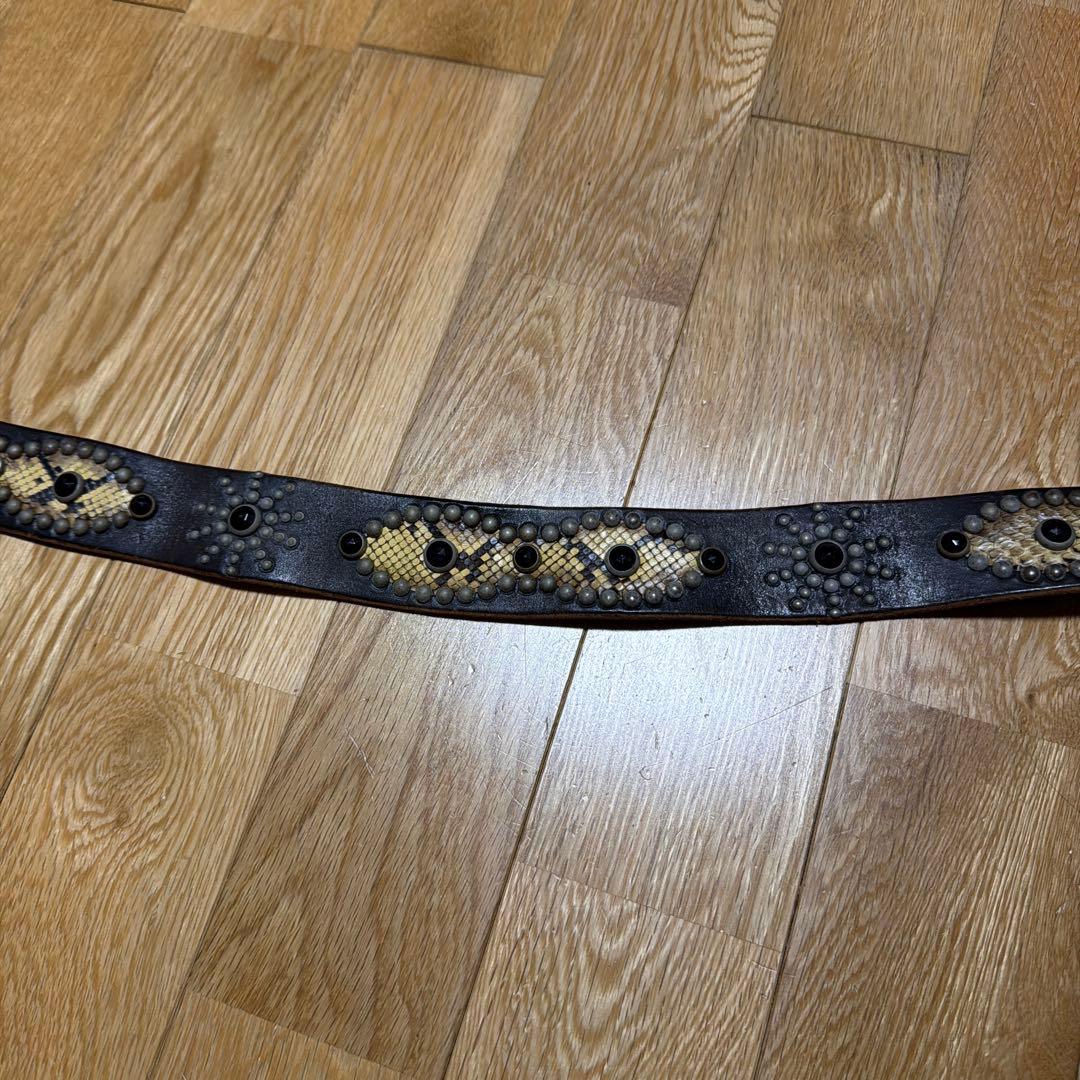 HTC スタッズ付きベルト 34 最終値下げ