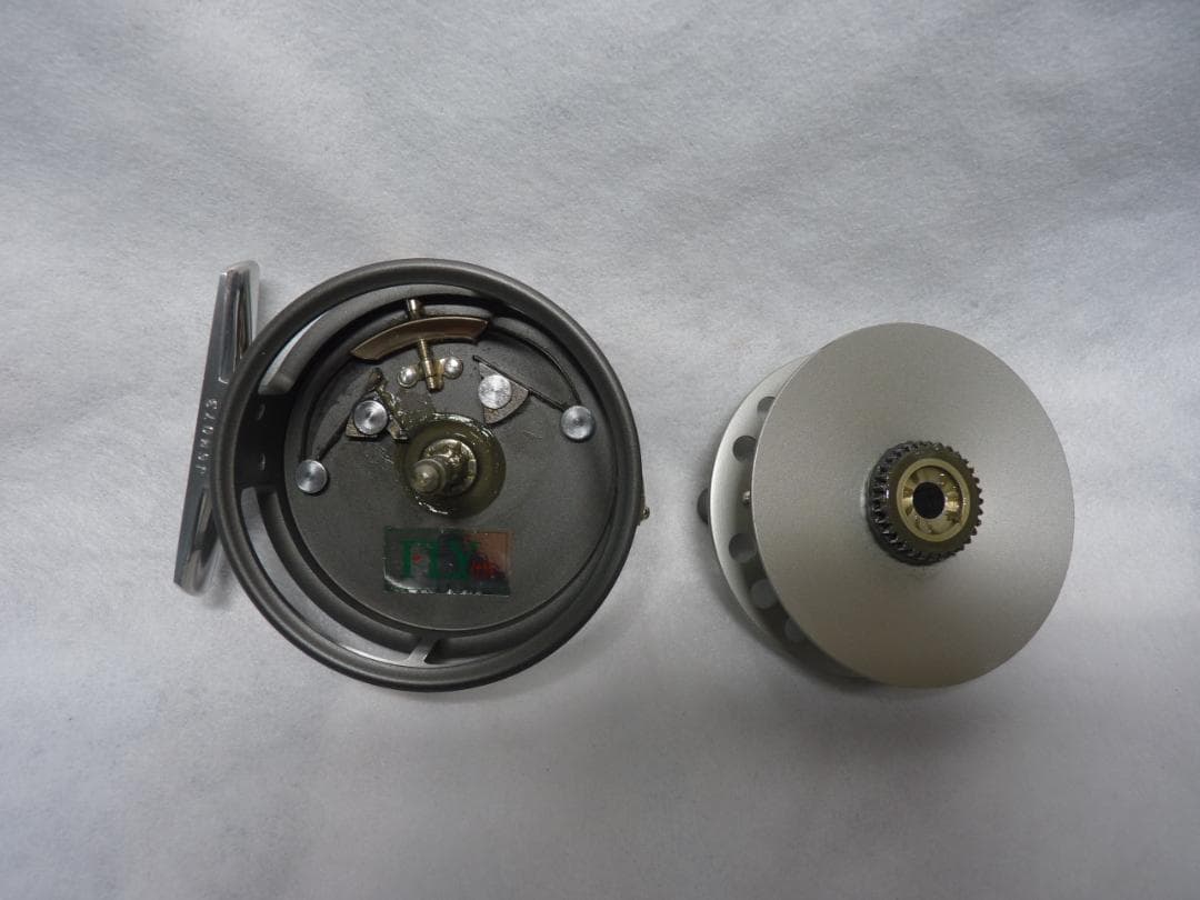 ハーディー・フェザーウェイト・ハウス物【中古美品】 HARDY