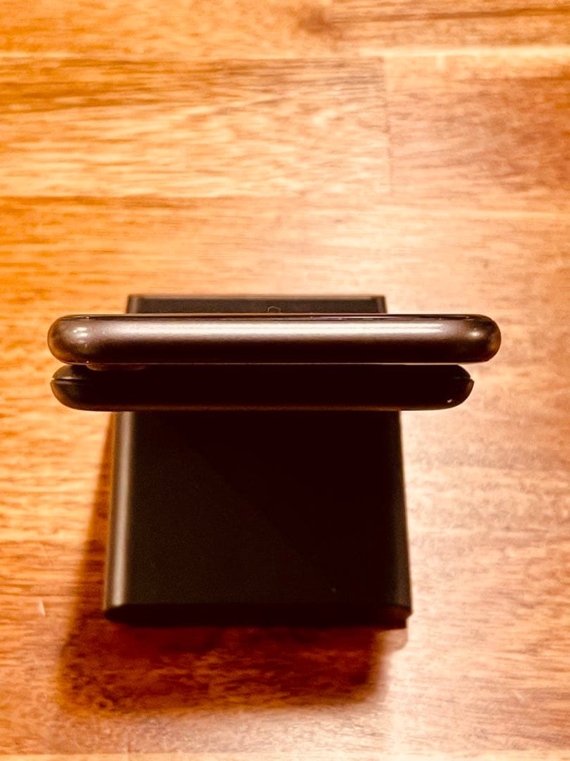 ①美品 Apple iPhone8 64GB ブラック SIMロック解除済み