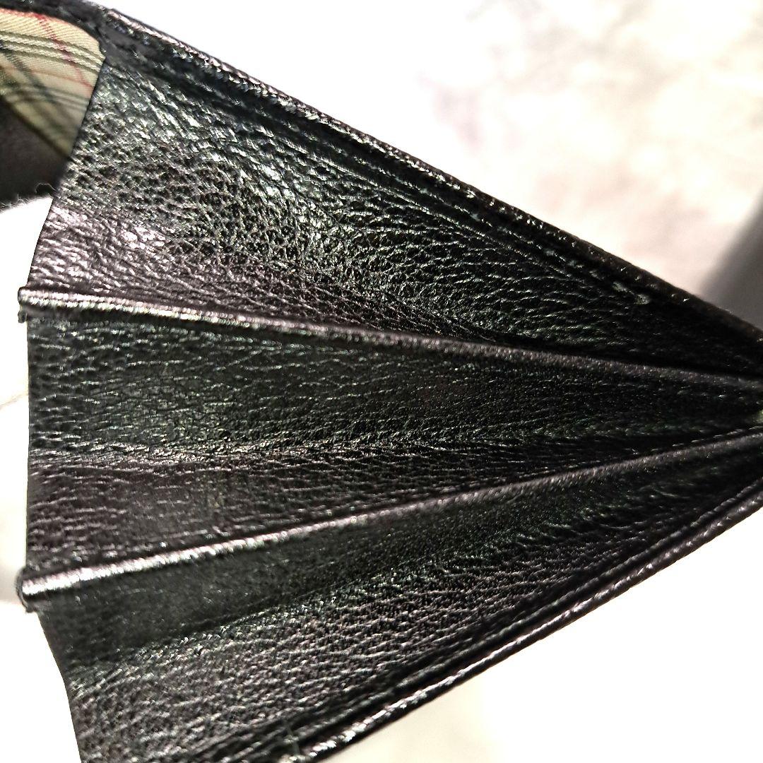 ✨️新品未使用✨️BURBERRYバーバリー　黒　ケース　専用箱&袋付き