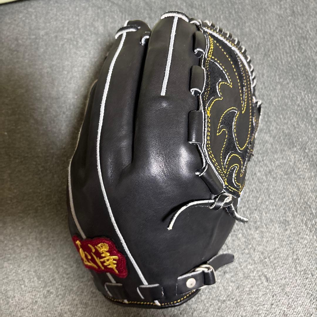 玉澤 軟式ピッチャー用グローブ