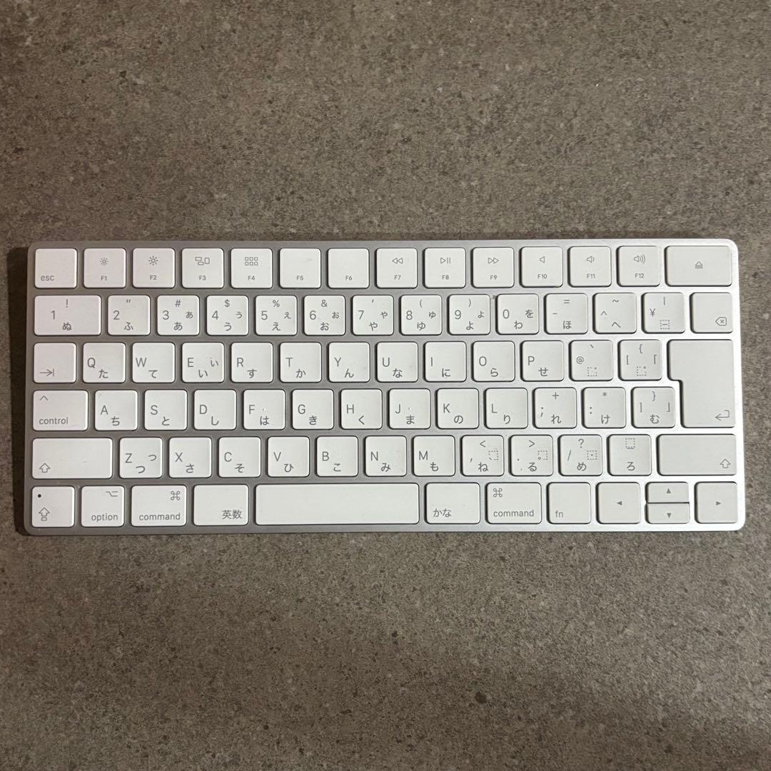 Apple iMac／4K対応・シルバー／キーボード・マウス付き