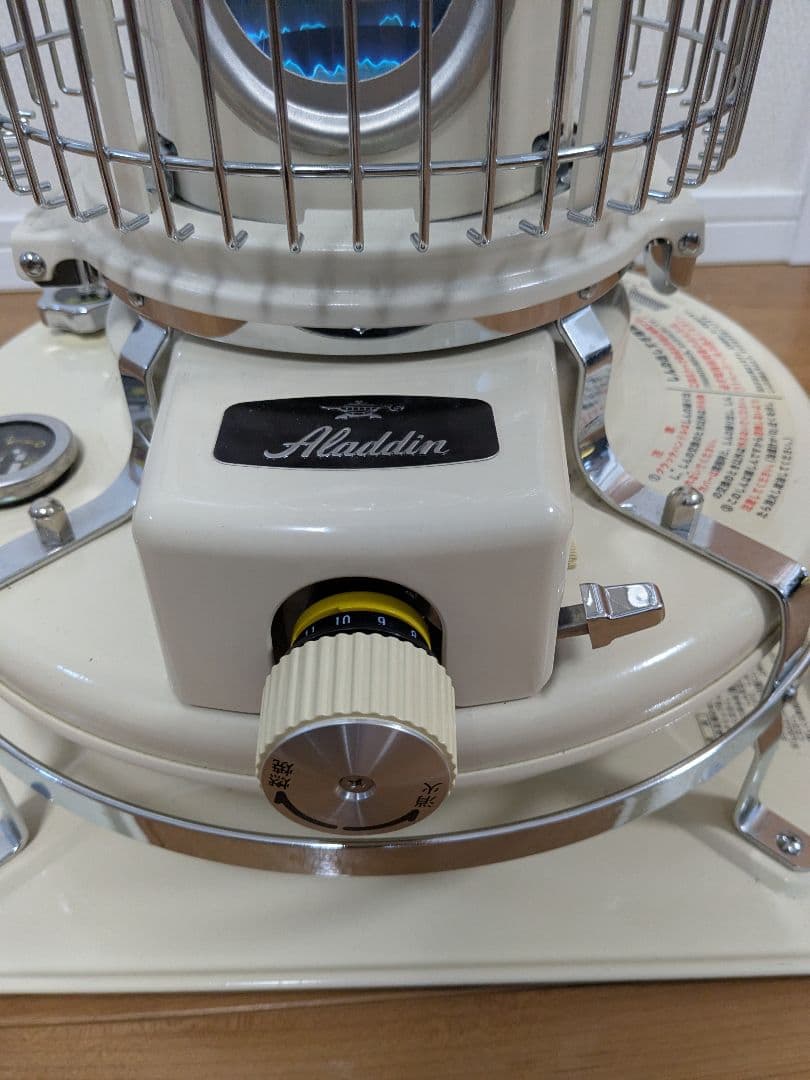 Aladdin　ブルーフレームヒーター　BF3905　石油ストーブ　2009年製