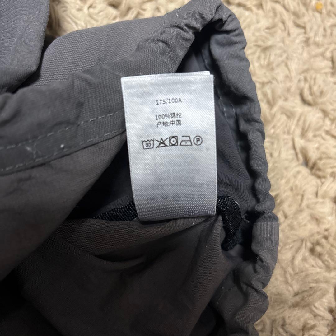 Stussy シェルジャケット　ダークグレー