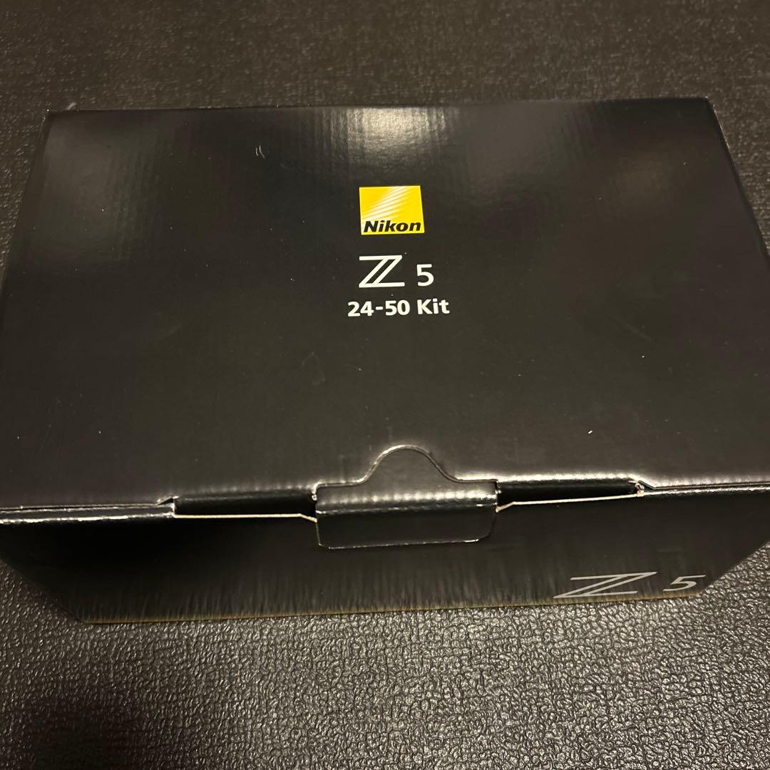 ニコン Z5 ボディ ミラーレス一眼カメラ(ショット数1700枚)
