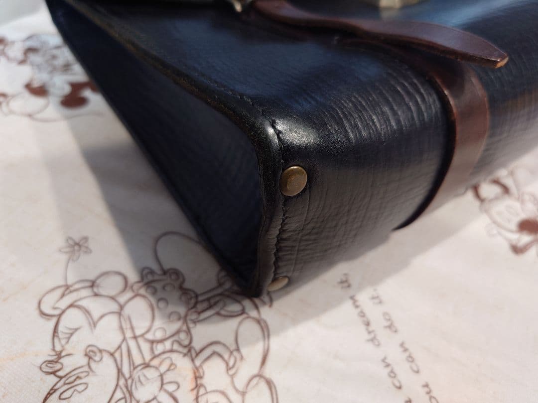 おりー　ドルチェ&ガッバーナ レザービジネス/ブリーフケース 黒