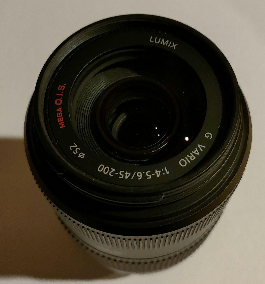 望遠ズームレンズ　LUMIX