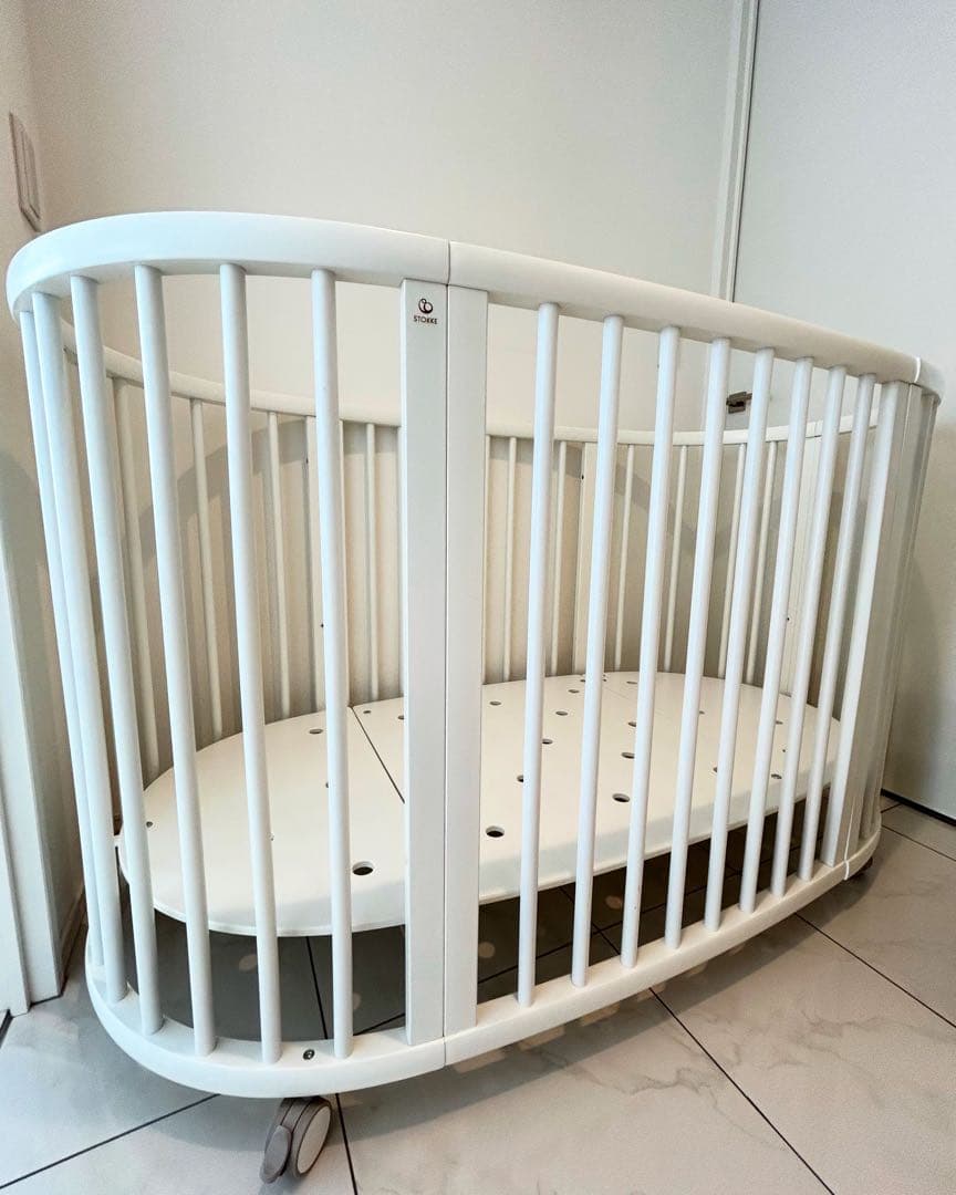 STOKKE ベビーベッド マットレス　シーツ　メッシュライナー付き