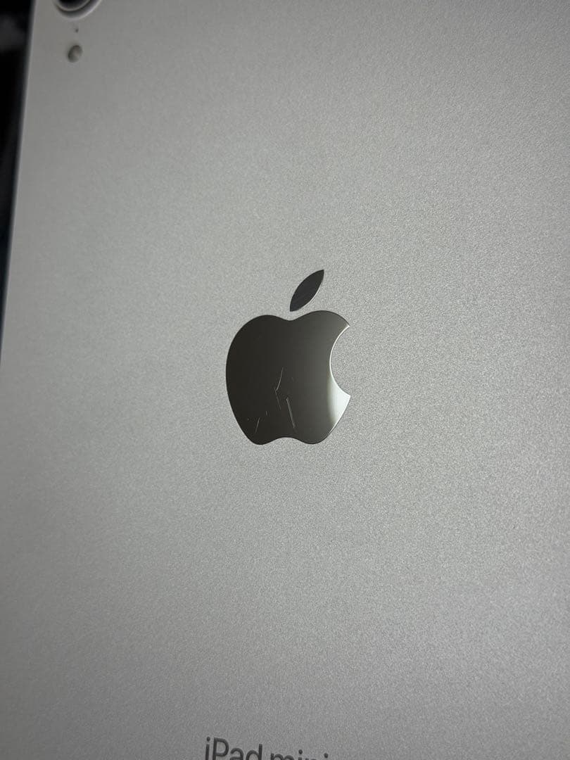 iPad mini 第7世代 256GB スターライト WiFiモデル