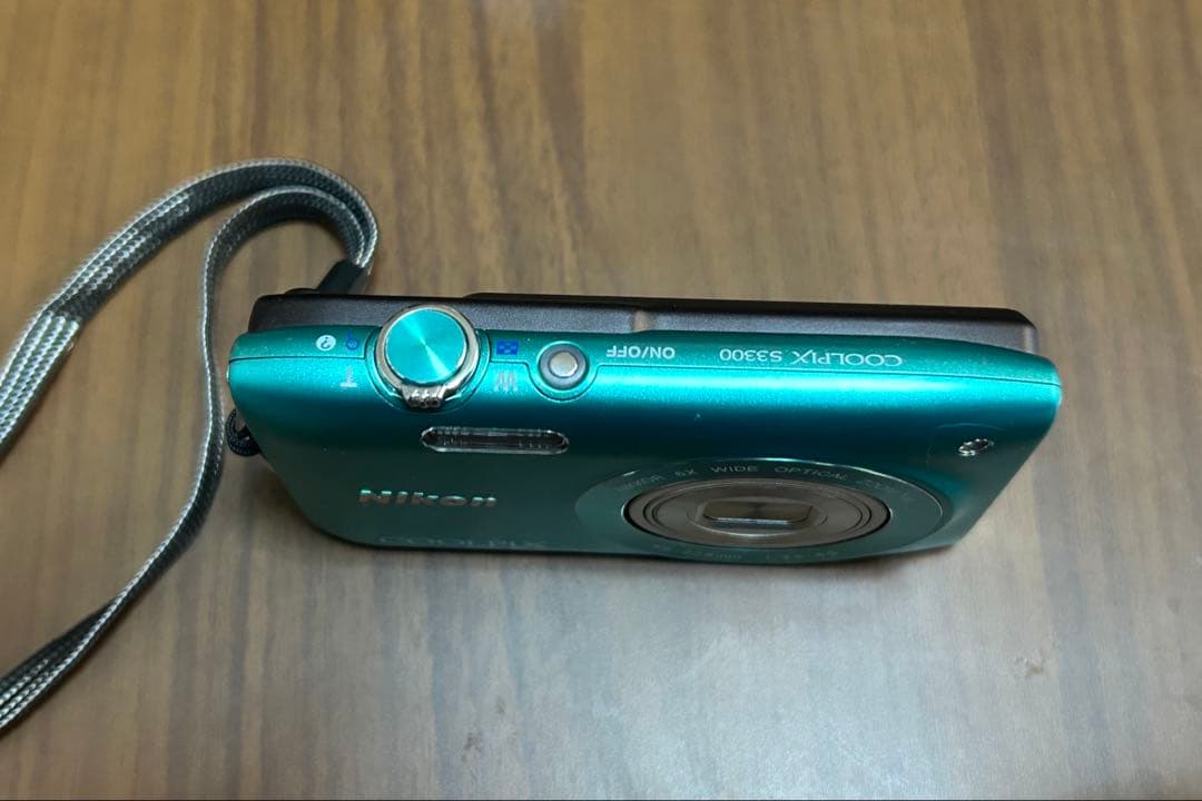 デジタルカメラ Nikon COOLPIX S3300