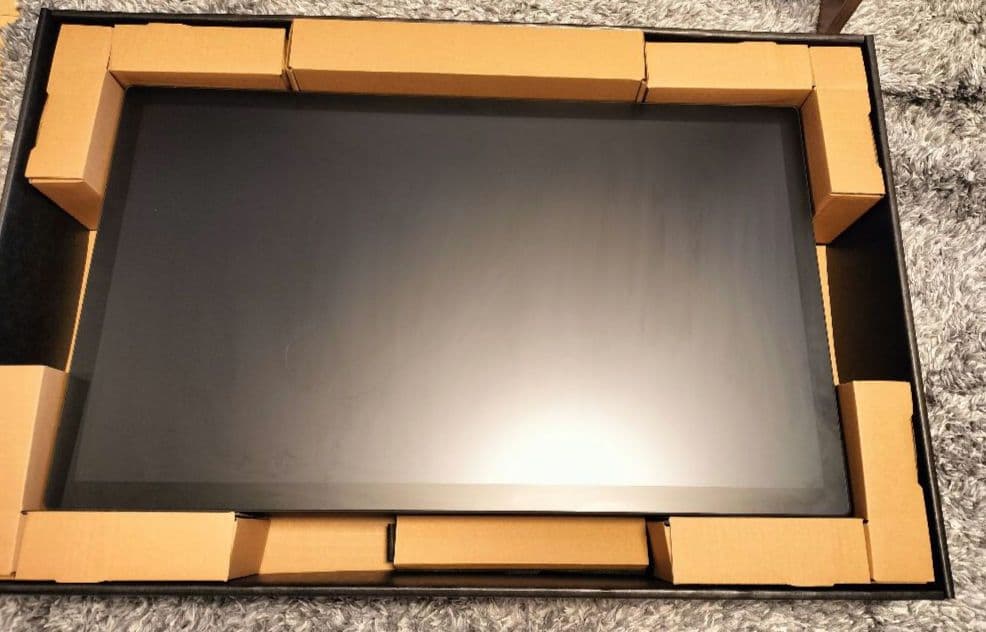 Wacom Cintiq Pro 27 専用スタンド付き