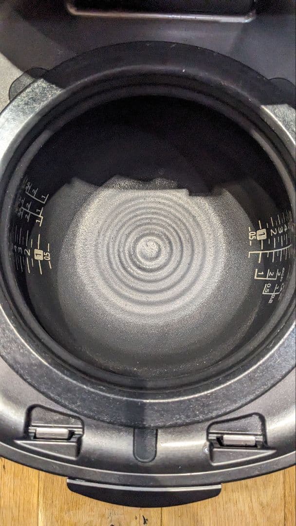 美品タイガー魔法瓶　TIGER JPL-A100 炊飯器圧力IH 土鍋