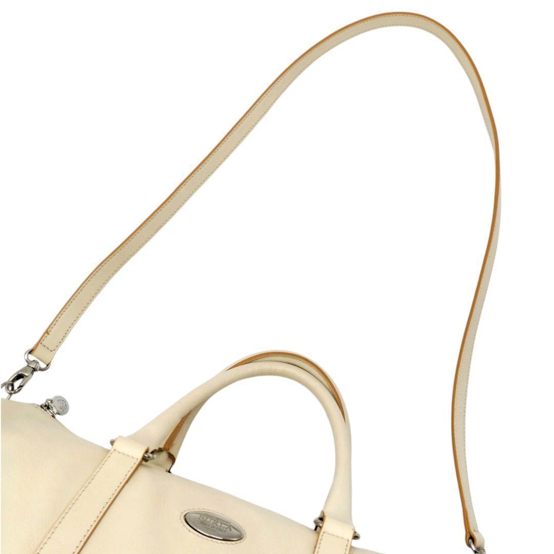 美品　希少　フルラ　2way　ボストンバッグ　オールレザー　斜め掛け　アイボリー