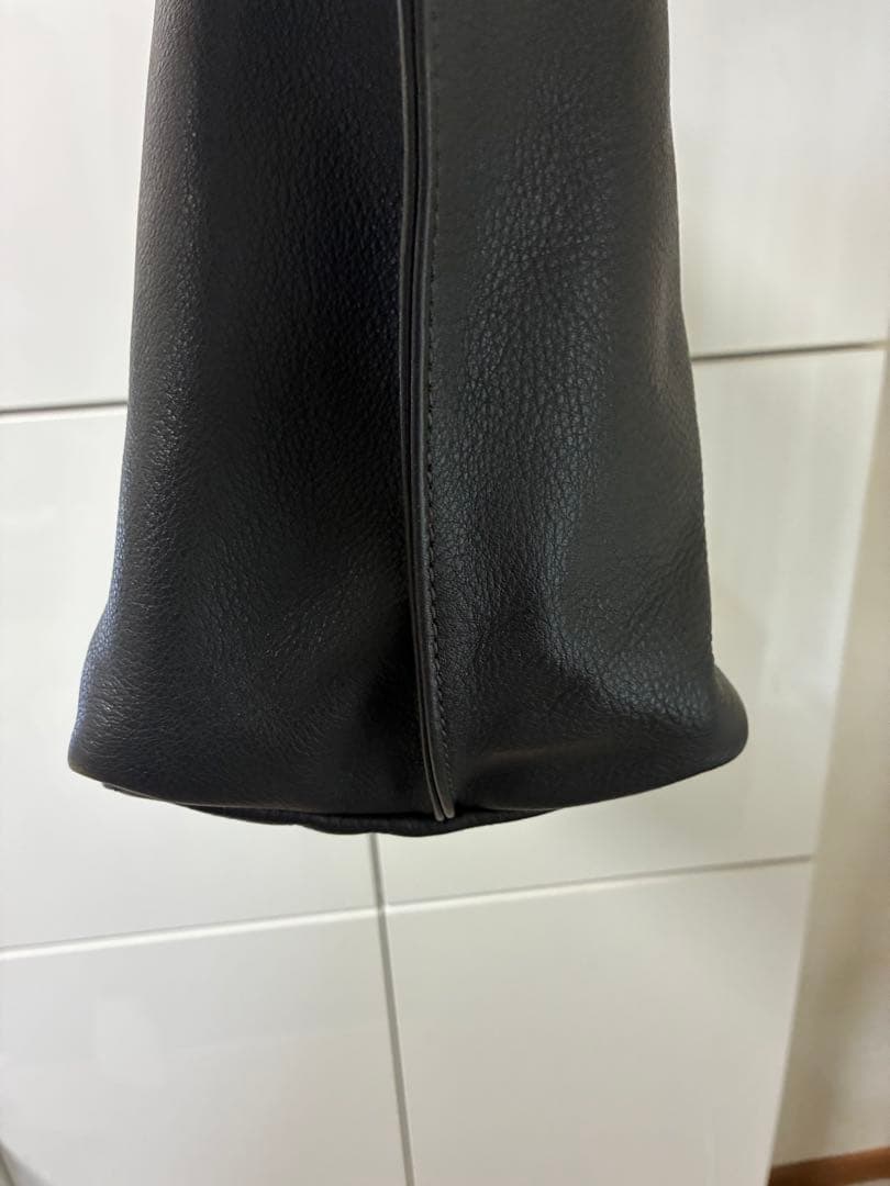 【美品】アニアリ aniaryレザートートバッグ チャコールグレー