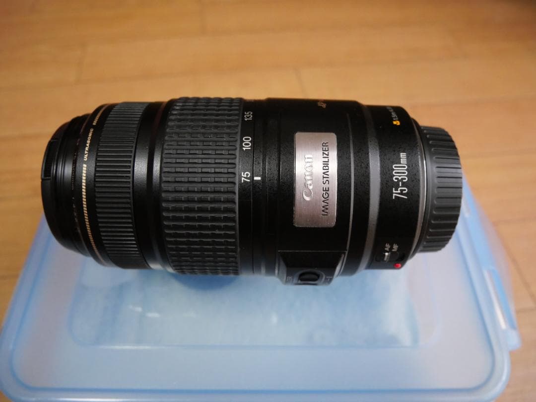 <週末値下げ>CANON ZOOM LENS EF75-300mm IS USM