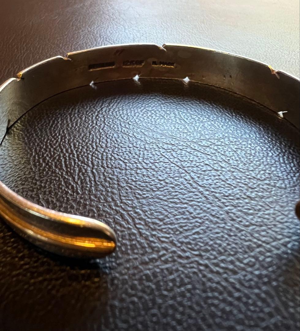 Harvey Mace ハーヴィーメイス フェザーバングル