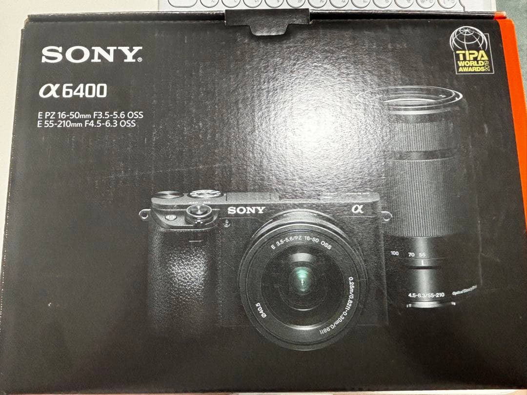 Sony α6400 ダブルズームレンズキット シルバー