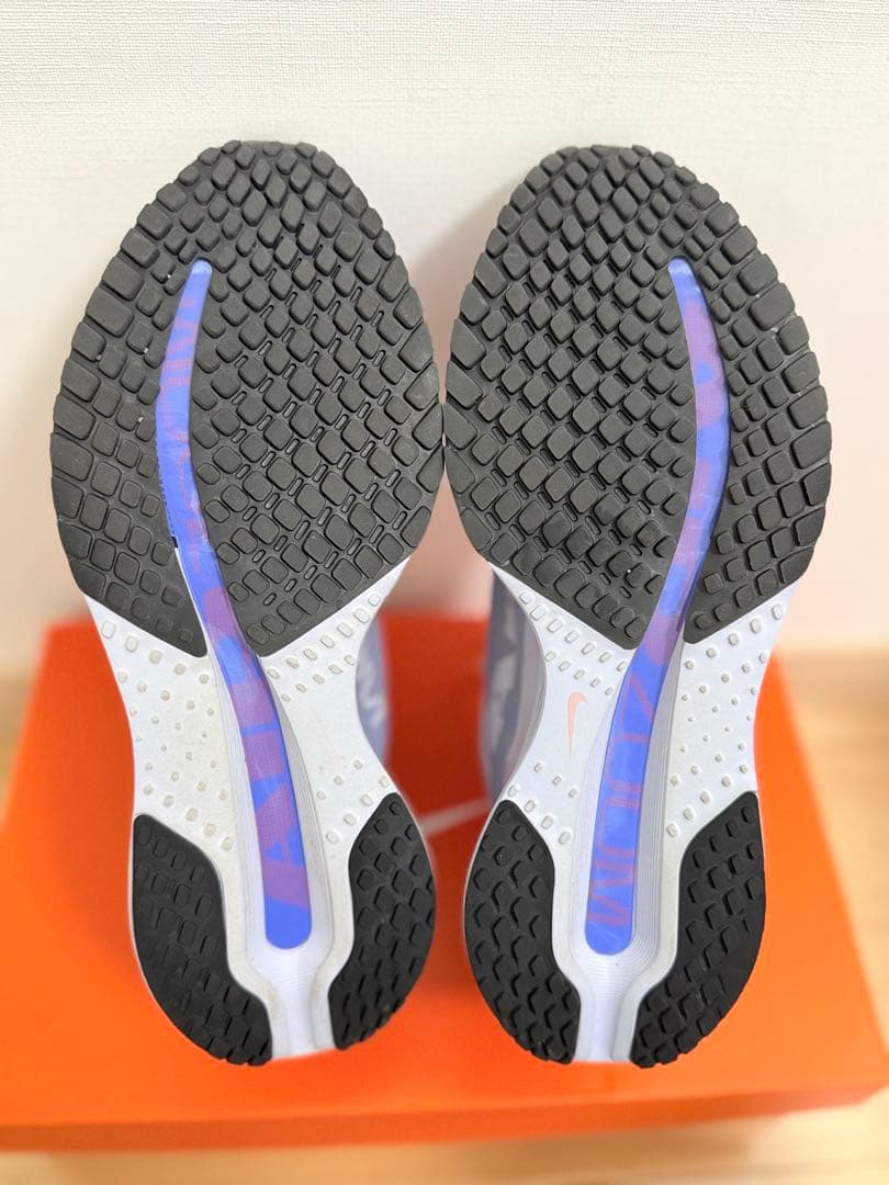 ナイキ　ランニングシューズ