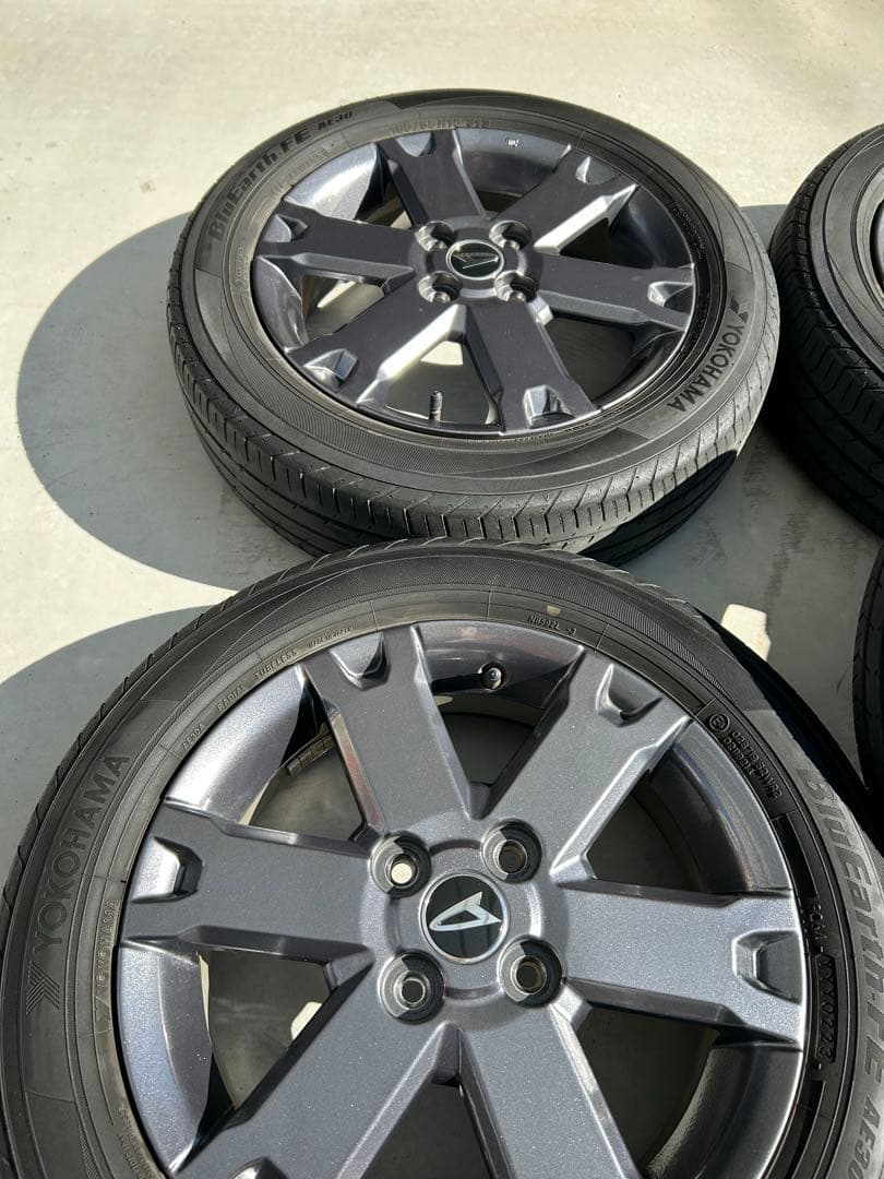 ダイハツ　タフト　純正15インチホイール・タイヤ4本セット(送料込み)