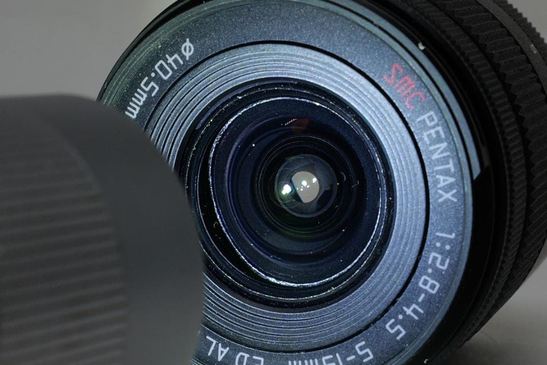 PENTAX Q7 + 02 STANDARD ZOOM 5-15mm セット