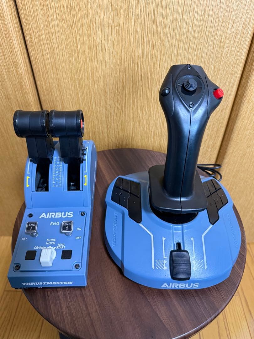 PC用ゲームコントローラー・コンバーター THRUSTMASTER TCA airbus edition