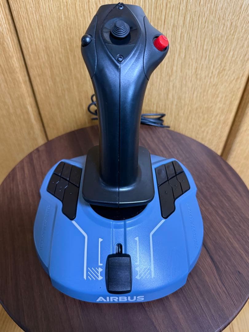 PC用ゲームコントローラー・コンバーター THRUSTMASTER TCA airbus edition